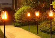 Светильники на солнечных батареях для жилья и дачи