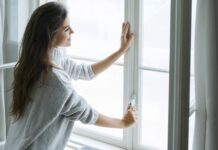 Как выбрать окно из ПВХ или алюминия?