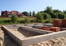 Какие фундаменты выбирают для частных малоэтажных домов