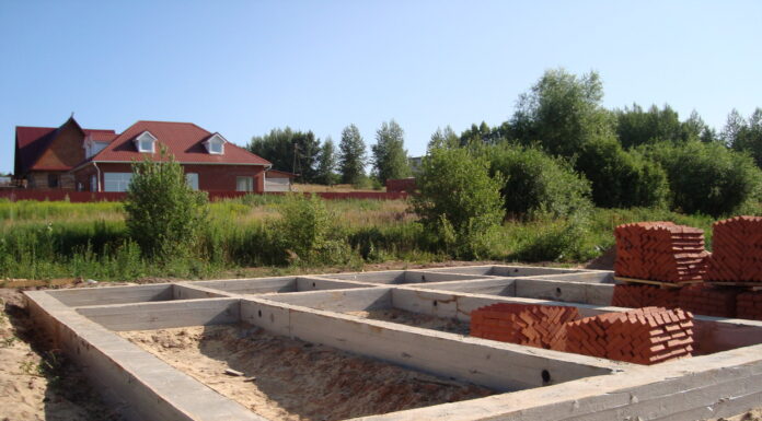 Какие фундаменты выбирают для частных малоэтажных домов