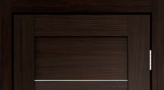 Какие межкомнатные двери со стеклянными вставками популярны