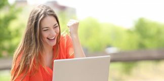 Стоит ли играть в казино Плей Фортуна?