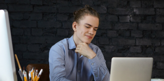 Стоит ли играть в казино на деньги?