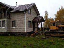 Подъем с переносом домов в городе Химки