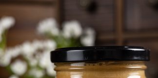 Роль меда в здоровом питании: мифы и факты