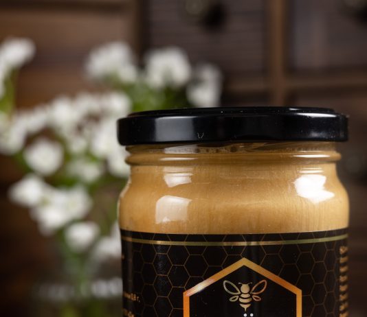 Роль меда в здоровом питании: мифы и факты