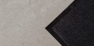 Выбор грязезащитного коврика для улицы: практичность и стиль в одном