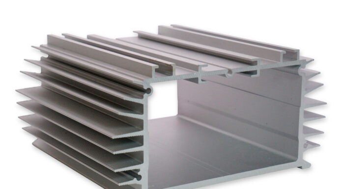 Алюминиевые профили: ключ к эффективному промышленному освещению