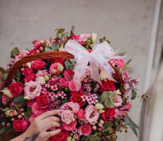 Букеты-гиганты: как выбрать композицию, которая запомнится навсегда