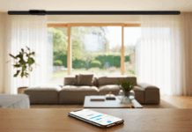 Защита от солнца и взглядов: зачем на даче нужны электрокарнизы